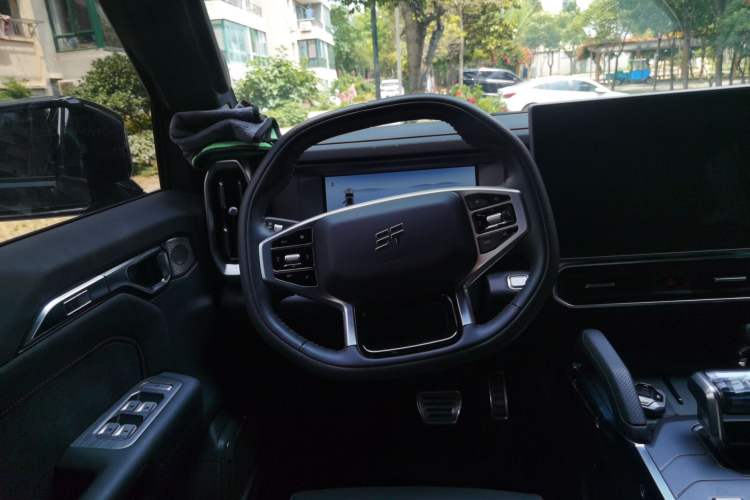 Used JETOUR Traveler 2023 2.0T All-Wheel Drive Conquer PRO Steering Wheel