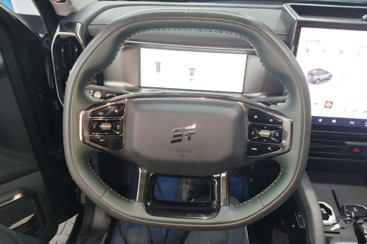 Used JETOUR Traveler 2023 1.5T Two-Wheel Drive Discovery PRO Steering Wheel