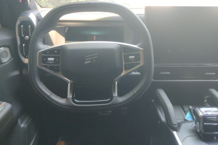 Used JETOUR Traveler 2023 2.0T All-Wheel Drive Conquer PRO Steering Wheel
