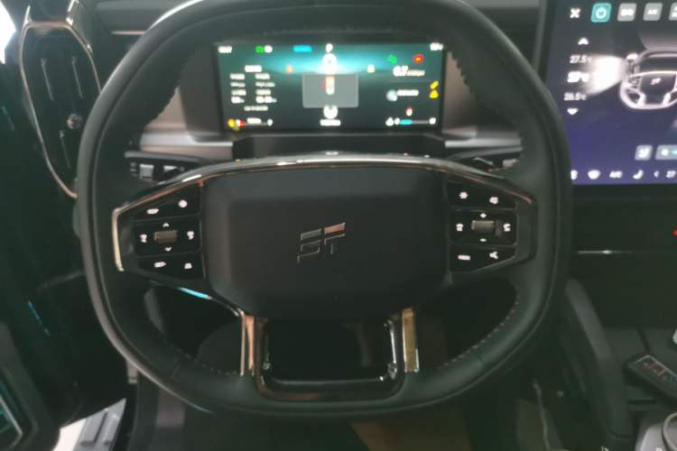 Used JETOUR Traveler 2023 2.0T All-Wheel-Drive CrossPRO Steering Wheel