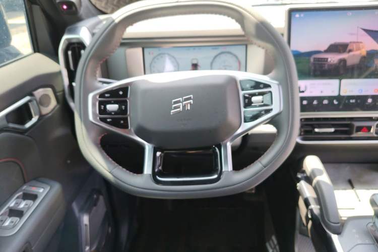 Used JETOUR Traveler 2023 2.0T All-Wheel Drive Conquer PRO Steering Wheel