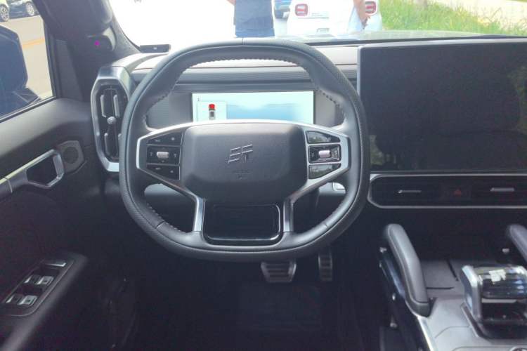 Used JETOUR Traveler 2023 2.0T All-Wheel Drive Conquer PRO Steering Wheel