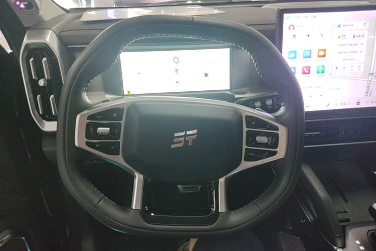 Used JETOUR Traveler 2023 2.0T Four-Wheel Drive Conqueror Steering Wheel