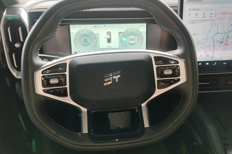 Used JETOUR Traveler 2023 2.0T All-Wheel-Drive CrossPRO Steering Wheel