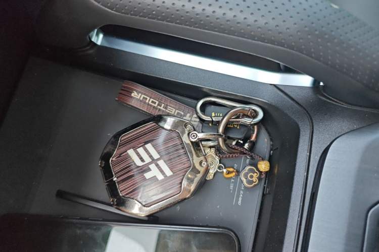 Used JETOUR Traveler 2023 1.5T Two-Wheel Drive Discovery PRO Vehicle Key