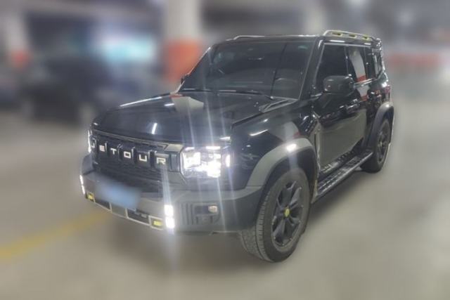 Used JETOUR Traveler 2023 2.0T All-Wheel Drive CrossPRO+