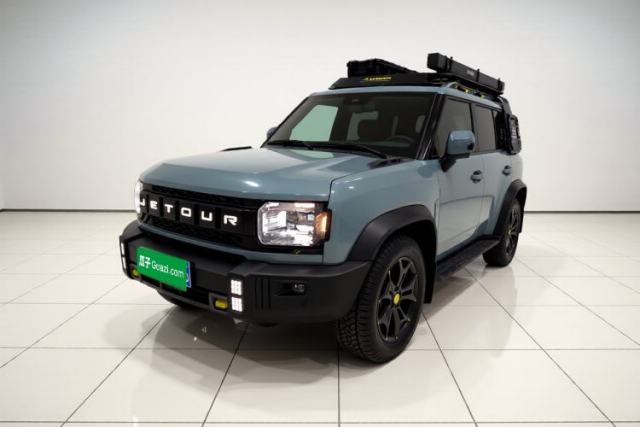 Used JETOUR Traveler 2023 2.0T All-Wheel Drive CrossPRO+