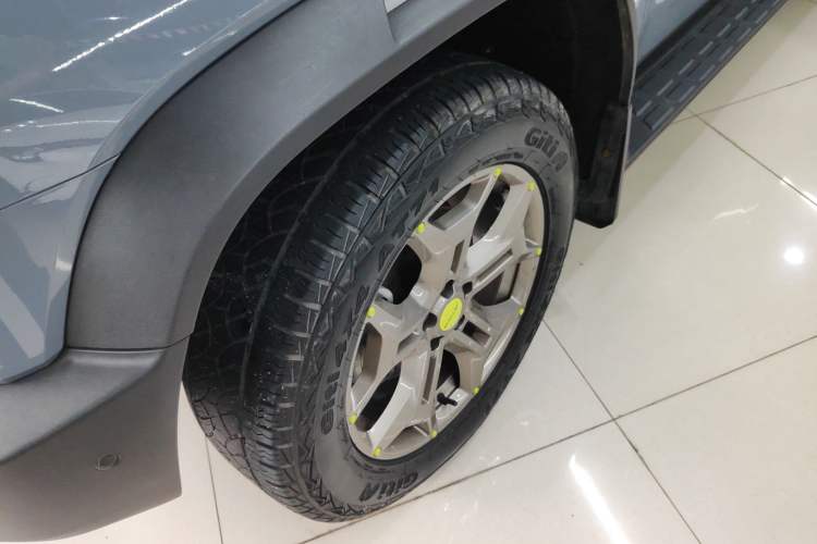 Used JETOUR Traveler 2023 2.0T All-Wheel Drive Conquer PRO Exterior 4
