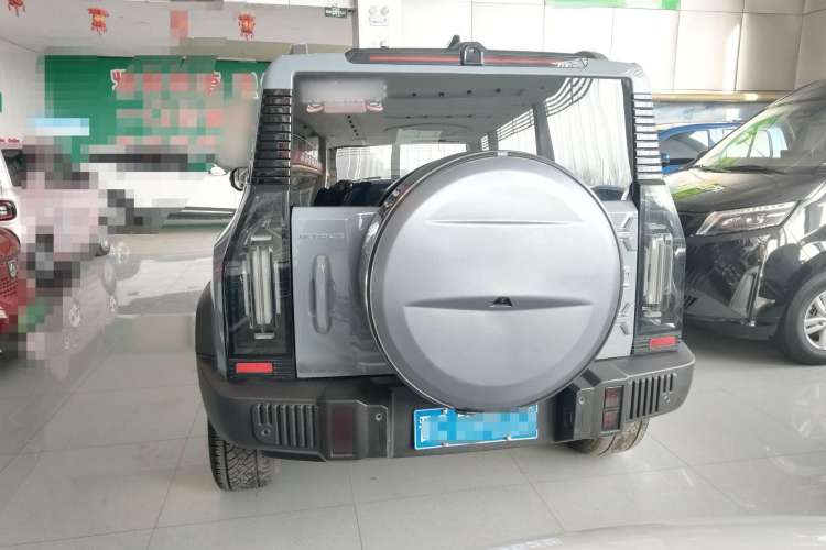 Used JETOUR Traveler 2023 2.0T All-Wheel Drive Conquer PRO Exterior 5