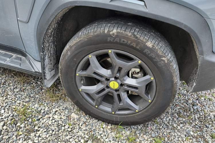 Used JETOUR Traveler 2023 2.0T All-Wheel-Drive CrossPRO Right Front Wheel Hub