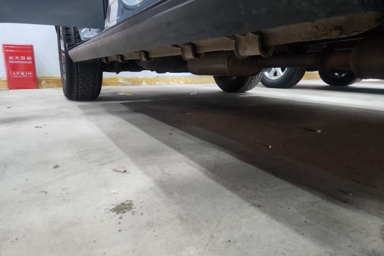 Used JETOUR Traveler 2023 2.0T All-Wheel Drive CrossPRO+ Right Side Sill