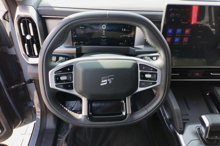 Used JETOUR Traveler 2023 2.0T All-Wheel-Drive CrossPRO Steering Wheel