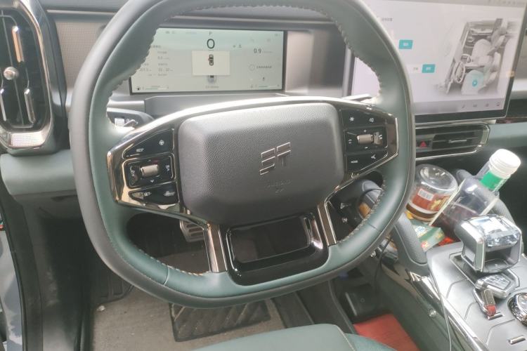 Used JETOUR Traveler 2023 2.0T Four-Wheel Drive Conqueror Steering Wheel