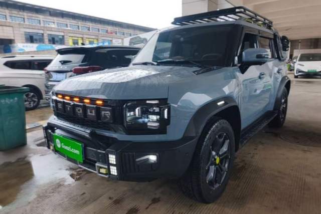 Ojetý JETOUR Traveler 2023 2.0T All-Wheel Drive CrossPRO+