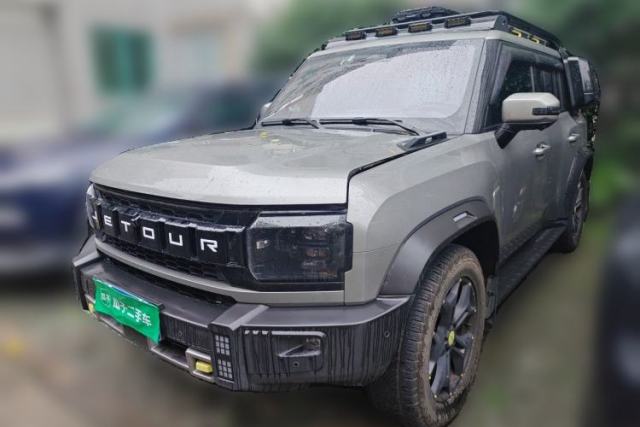 Used JETOUR Traveler 2023 2.0T All-Wheel Drive CrossPRO+