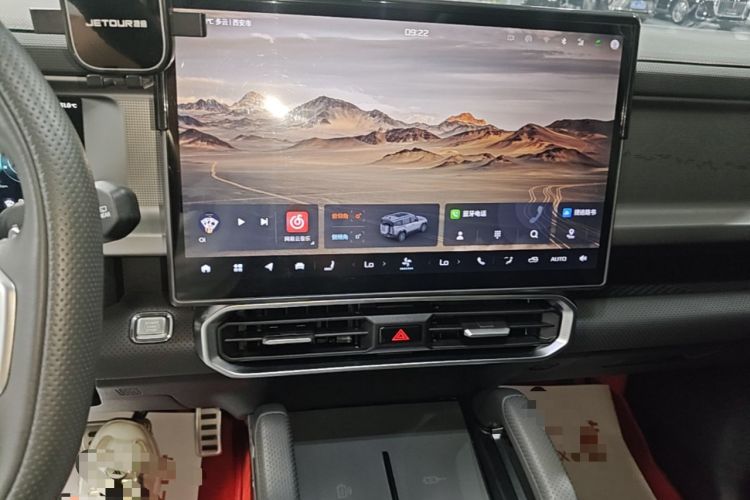 Used JETOUR Traveler 2023 2.0T All-Wheel-Drive CrossPRO Audio And AC Panel