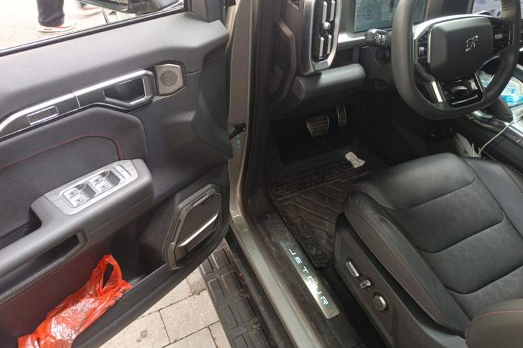 Used JETOUR Traveler 2023 2.0T All-Wheel Drive CrossPRO+ Driver Seat