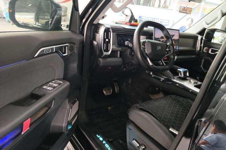 Used JETOUR Traveler 2023 2.0T Four-Wheel Drive Conqueror Driver Seat