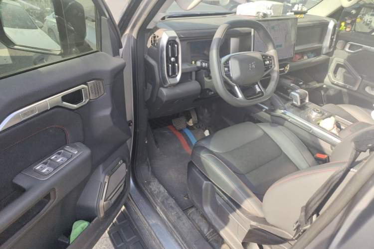 Used JETOUR Traveler 2023 1.5T Two-Wheel Drive Discovery PRO Driver Seat