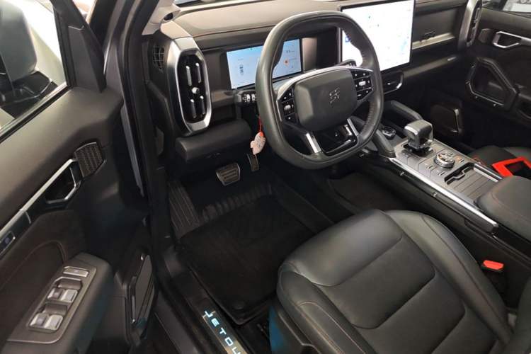 Used JETOUR Traveler 2023 2.0T All-Wheel-Drive Crosser Driver Seat