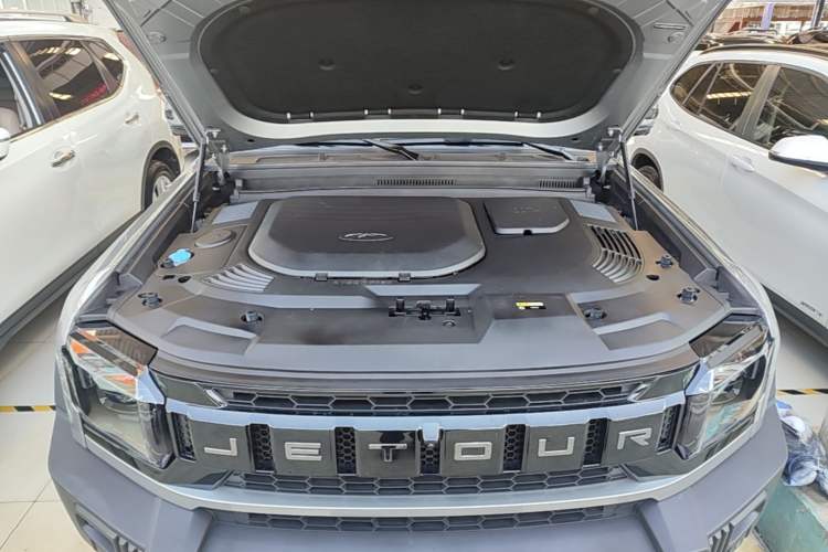 Used JETOUR Traveler 2023 1.5T Two-Wheel Drive Discovery PRO Engine Bay
