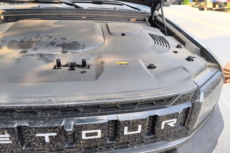Used JETOUR Traveler 2023 1.5T Two-Wheel Drive Discovery PRO Engine Bay Left