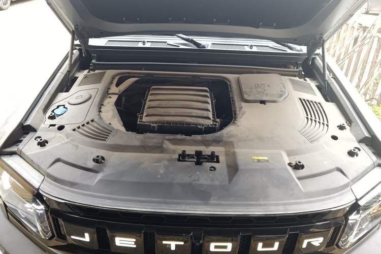Used JETOUR Traveler 2023 1.5T Two-Wheel Drive Discovery PRO Engine Bay