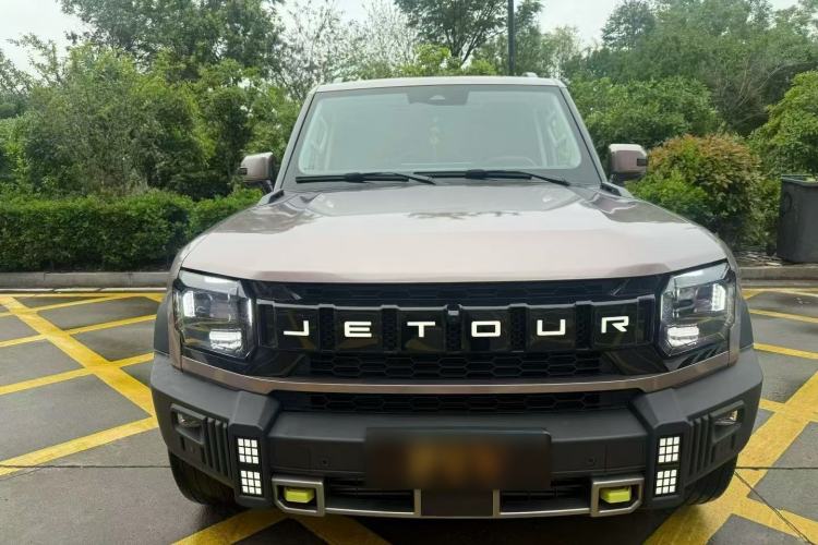 Used JETOUR Traveler 2023 2.0T All-Wheel-Drive CrossPRO Exterior 3
