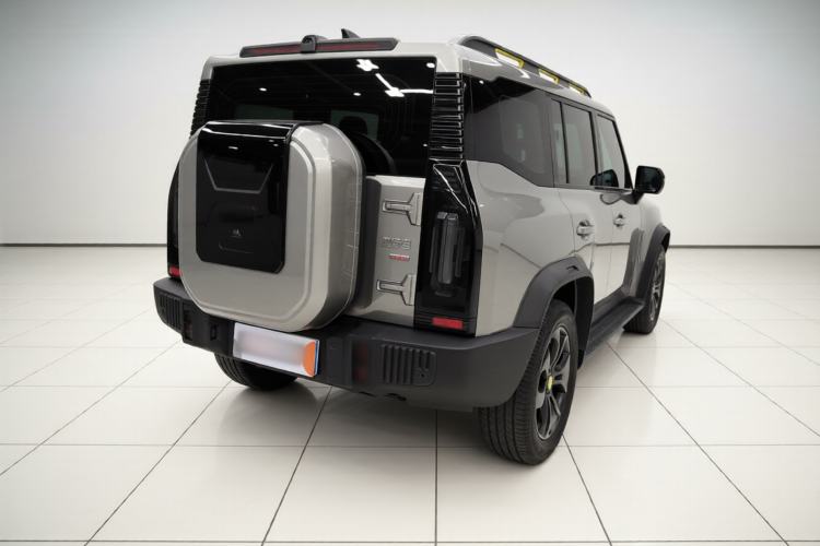 Used JETOUR Traveler 2023 2.0T All-Wheel-Drive CrossPRO Exterior 5