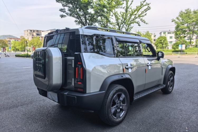 Used JETOUR Traveler 2023 1.5T Two-Wheel Drive Discovery PRO Exterior 5