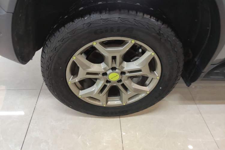 Used JETOUR Traveler 2023 2.0T All-Wheel Drive Conquer PRO Exterior 5