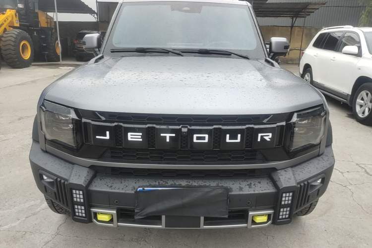 Used JETOUR Traveler 2023 2.0T All-Wheel Drive Conquer PRO Front