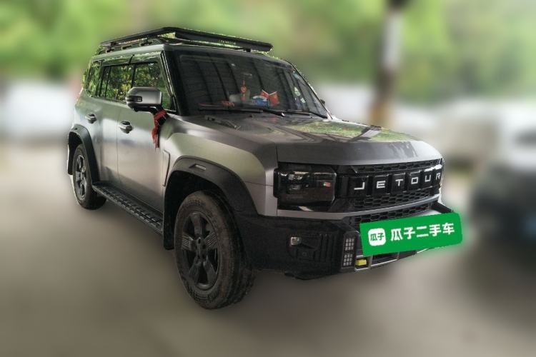 Used JETOUR Traveler 2023 1.5T Two-Wheel Drive Discovery PRO Front Right 45 Deg