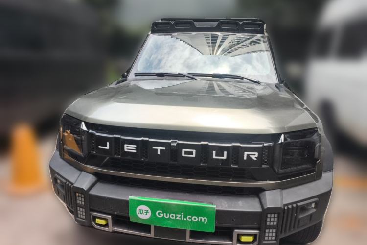 Used JETOUR Traveler 2023 2.0T All-Wheel-Drive Crosser Front