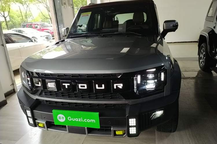 Used JETOUR Traveler 2023 2.0T All-Wheel Drive Conquer PRO Front