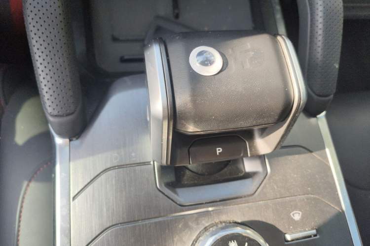 Used JETOUR Traveler 2023 1.5T Two-Wheel Drive Discovery PRO Gear Lever