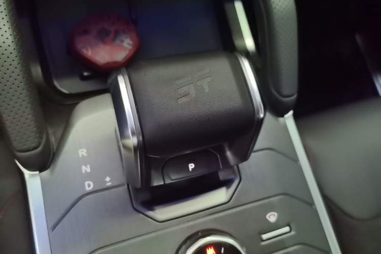 Used JETOUR Traveler 2023 1.5T Two-Wheel Drive Discovery PRO Gear Lever