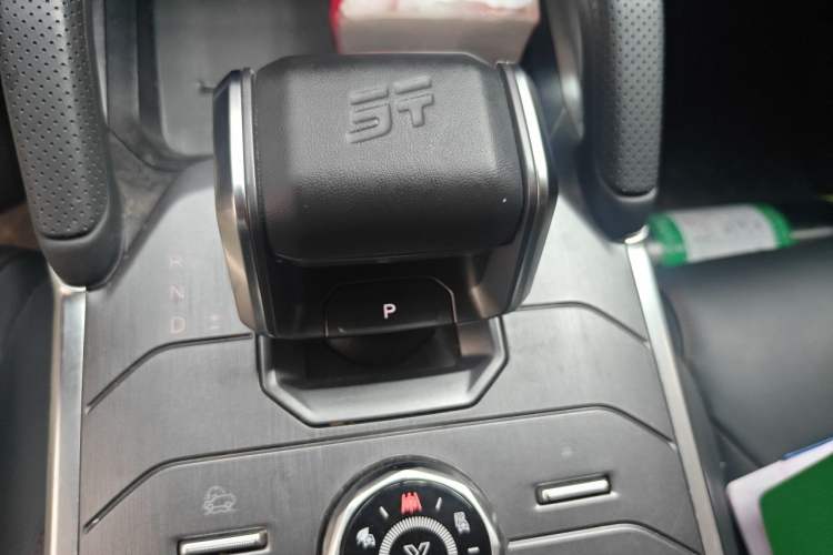 Used JETOUR Traveler 2023 2.0T All-Wheel-Drive CrossPRO Gear Lever