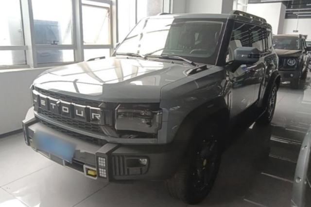 Used JETOUR Traveler 2023 2.0T All-Wheel-Drive CrossPRO