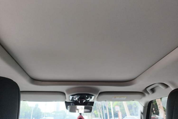 Used JETOUR Traveler 2023 2.0T All-Wheel-Drive CrossPRO Headliner