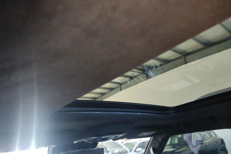 Used JETOUR Traveler 2023 2.0T All-Wheel Drive Conquer PRO Headliner