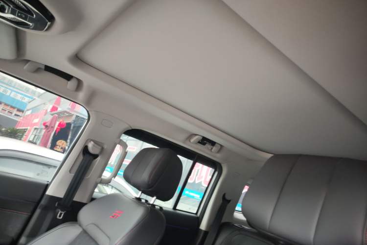 Used JETOUR Traveler 2023 2.0T All-Wheel-Drive CrossPRO Headliner
