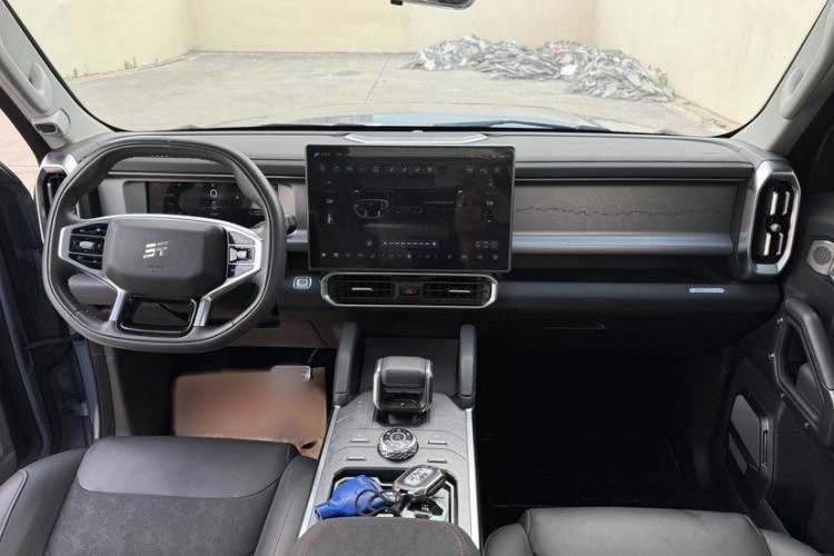 Used JETOUR Traveler 2023 2.0T All-Wheel-Drive CrossPRO Interior 6