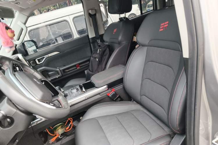 Used JETOUR Traveler 2023 2.0T All-Wheel-Drive CrossPRO Left Front Seat
