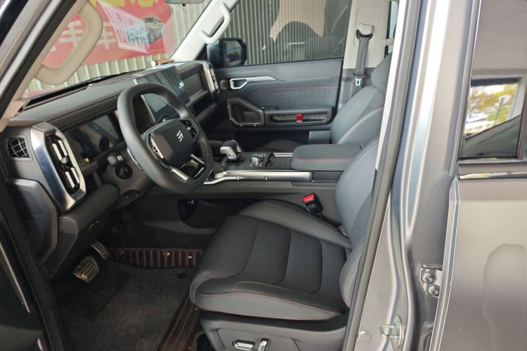 Used JETOUR Traveler 2023 2.0T All-Wheel-Drive CrossPRO Left Front Seat