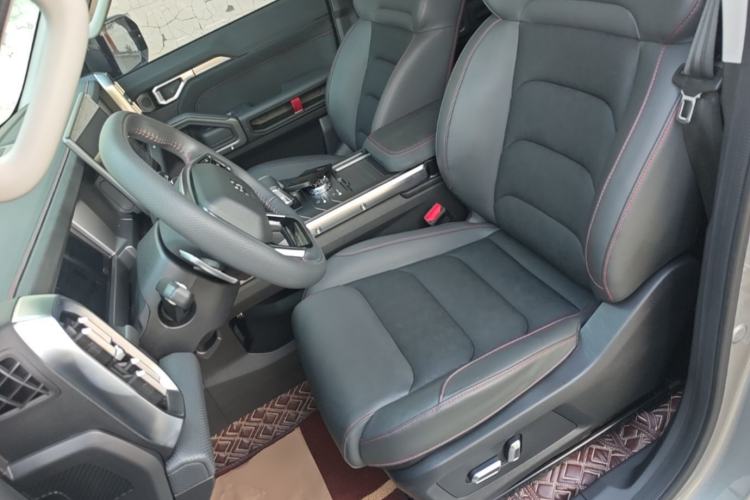 Used JETOUR Traveler 2023 2.0T All-Wheel-Drive CrossPRO Left Front Seat
