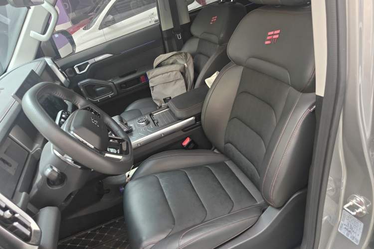 Used JETOUR Traveler 2023 2.0T All-Wheel-Drive CrossPRO Left Front Seat