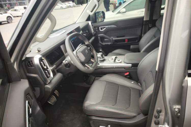 Used JETOUR Traveler 2023 2.0T All-Wheel-Drive CrossPRO Left Front Seat