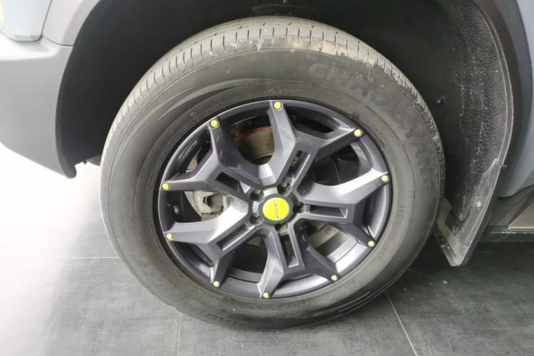 Used JETOUR Traveler 2023 2.0T All-Wheel-Drive CrossPRO Left Front Wheel Hub
