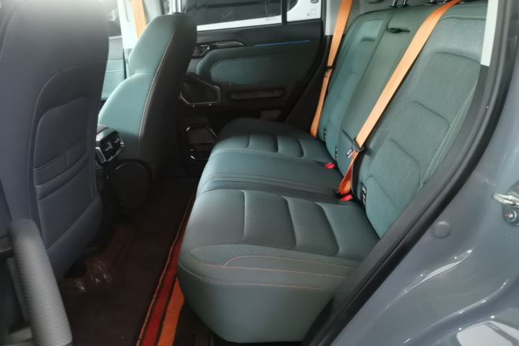 Used JETOUR Traveler 2023 2.0T All-Wheel-Drive CrossPRO Left Rear Seat